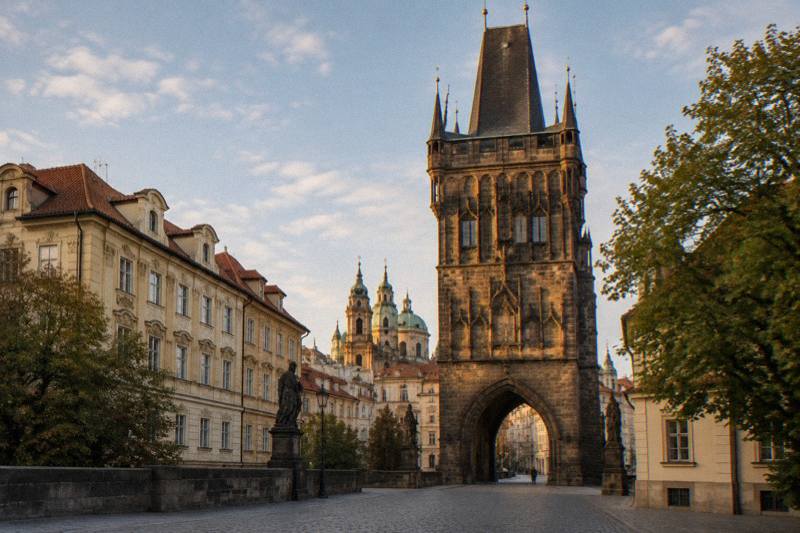 ROYAL ROUTE: Old Town, Charles Bridge, and Prague Castle