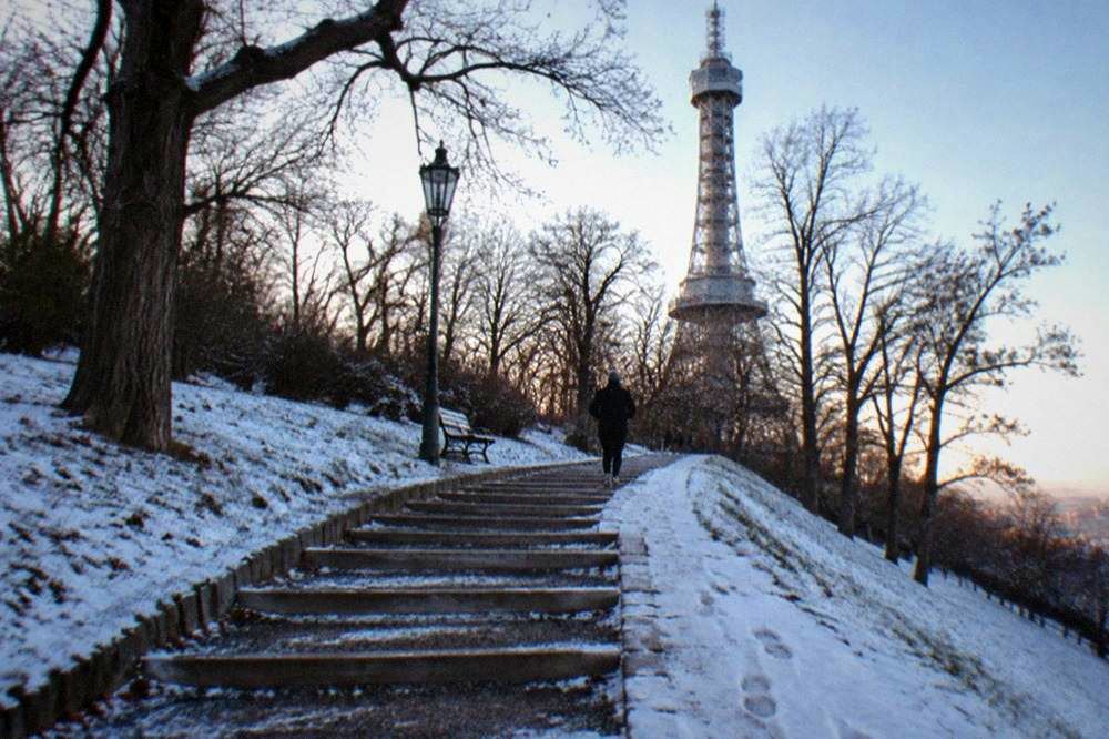 Petřín Hill paths and the lookout tower above the tree line